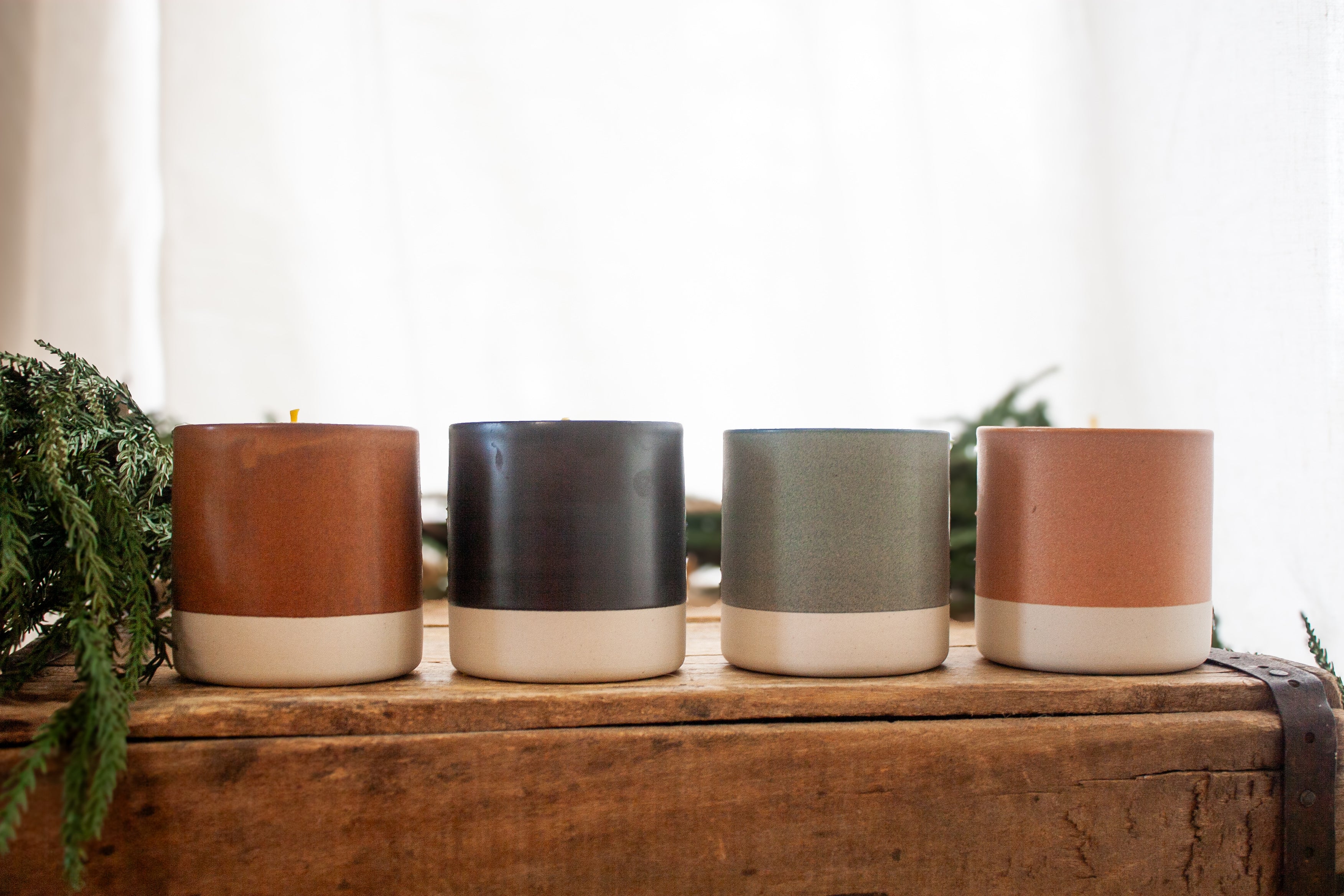 Pottery tumbler candle