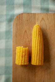 Corn cob beeswax candle