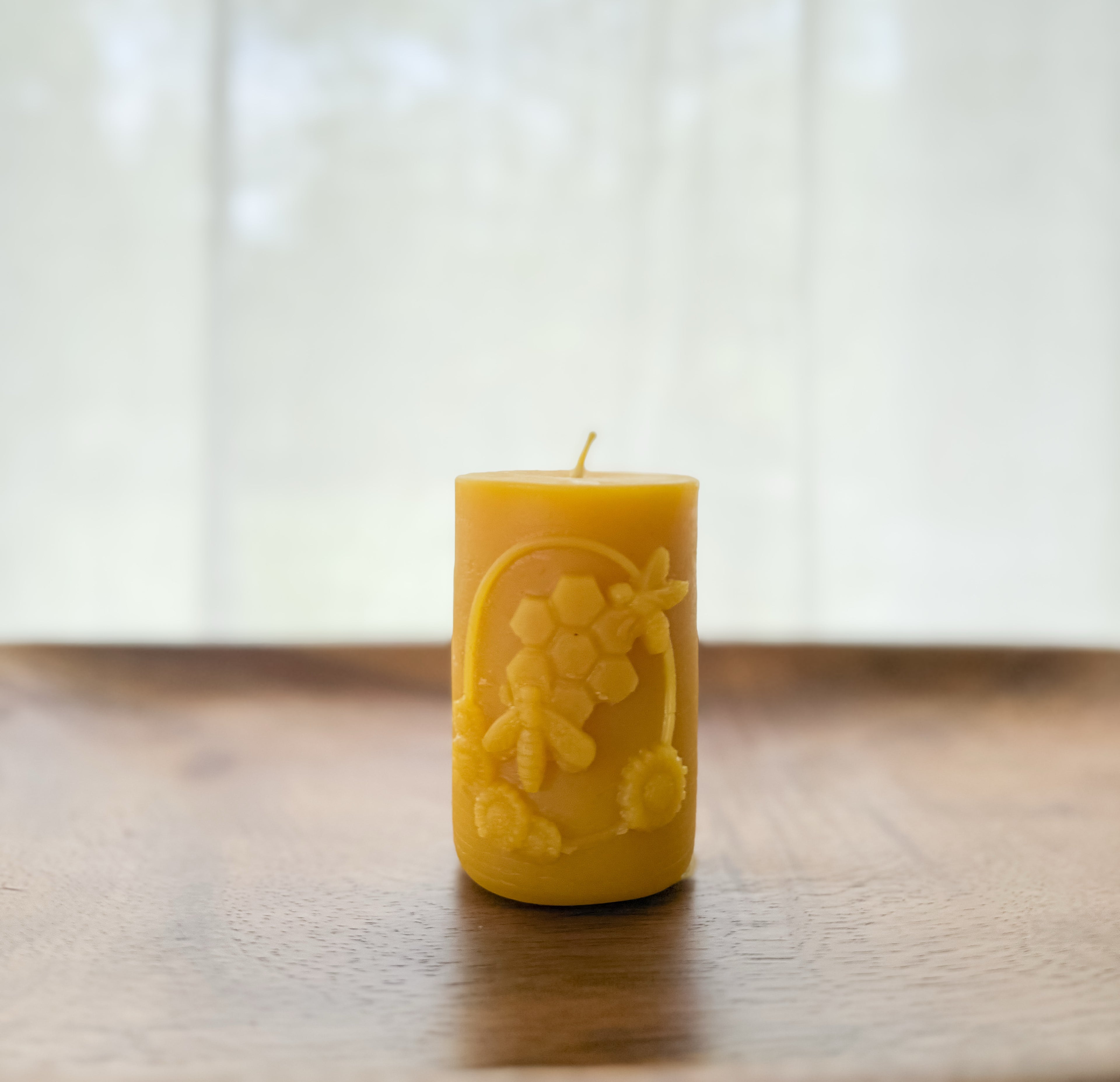 Bee pillar candle