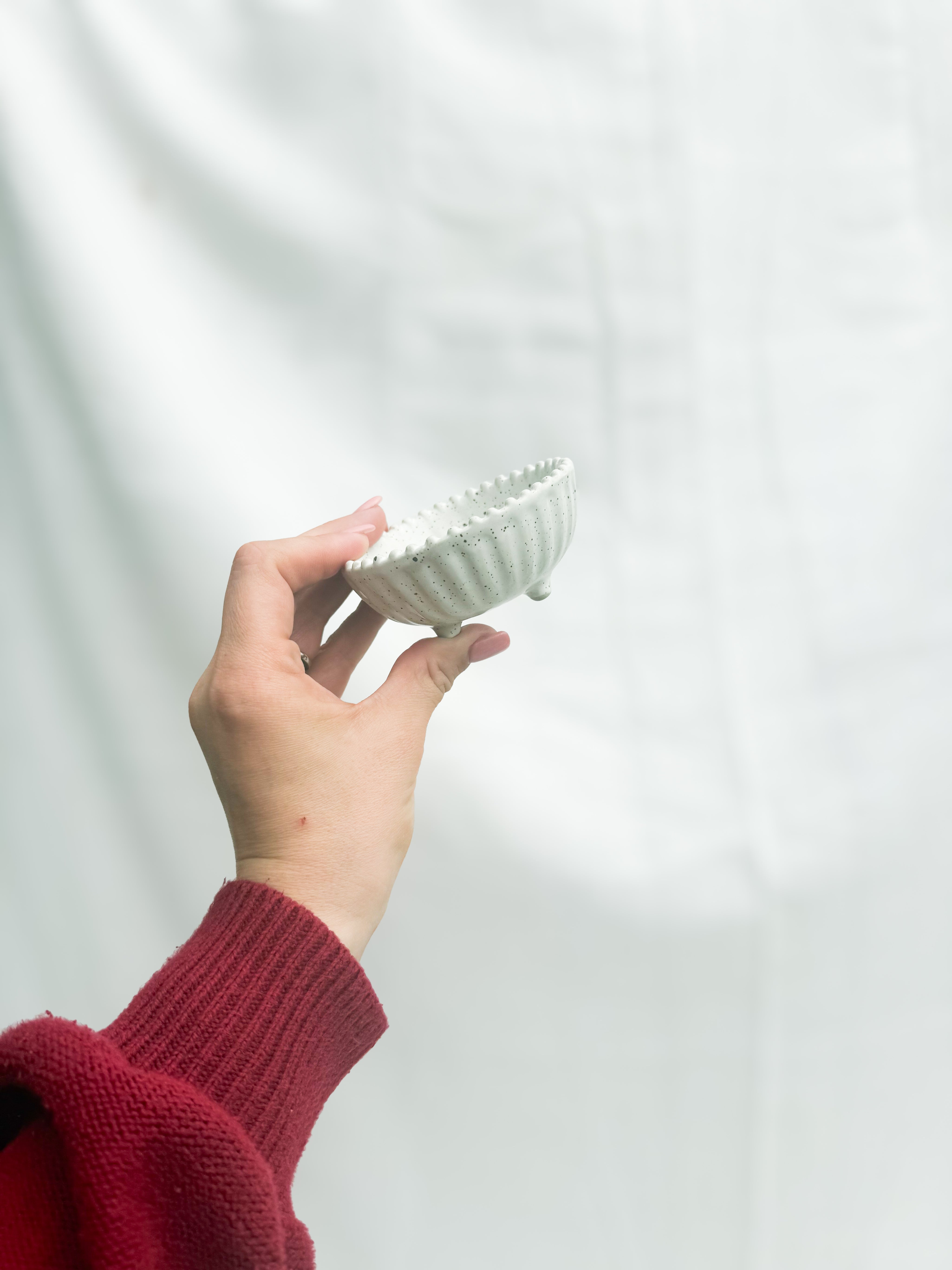 Ruffled Edge Ceramic Pinch Bowls