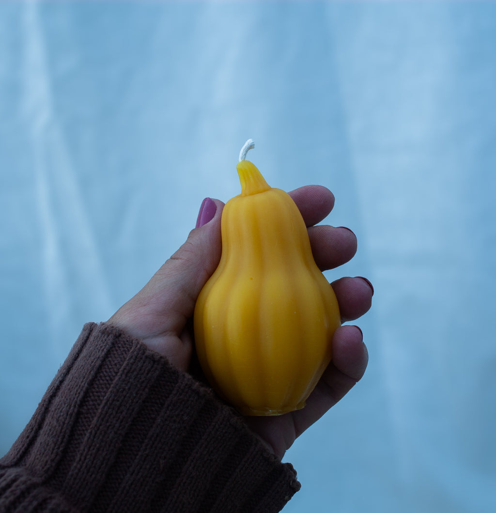 Pure beeswax gourd tapered candle