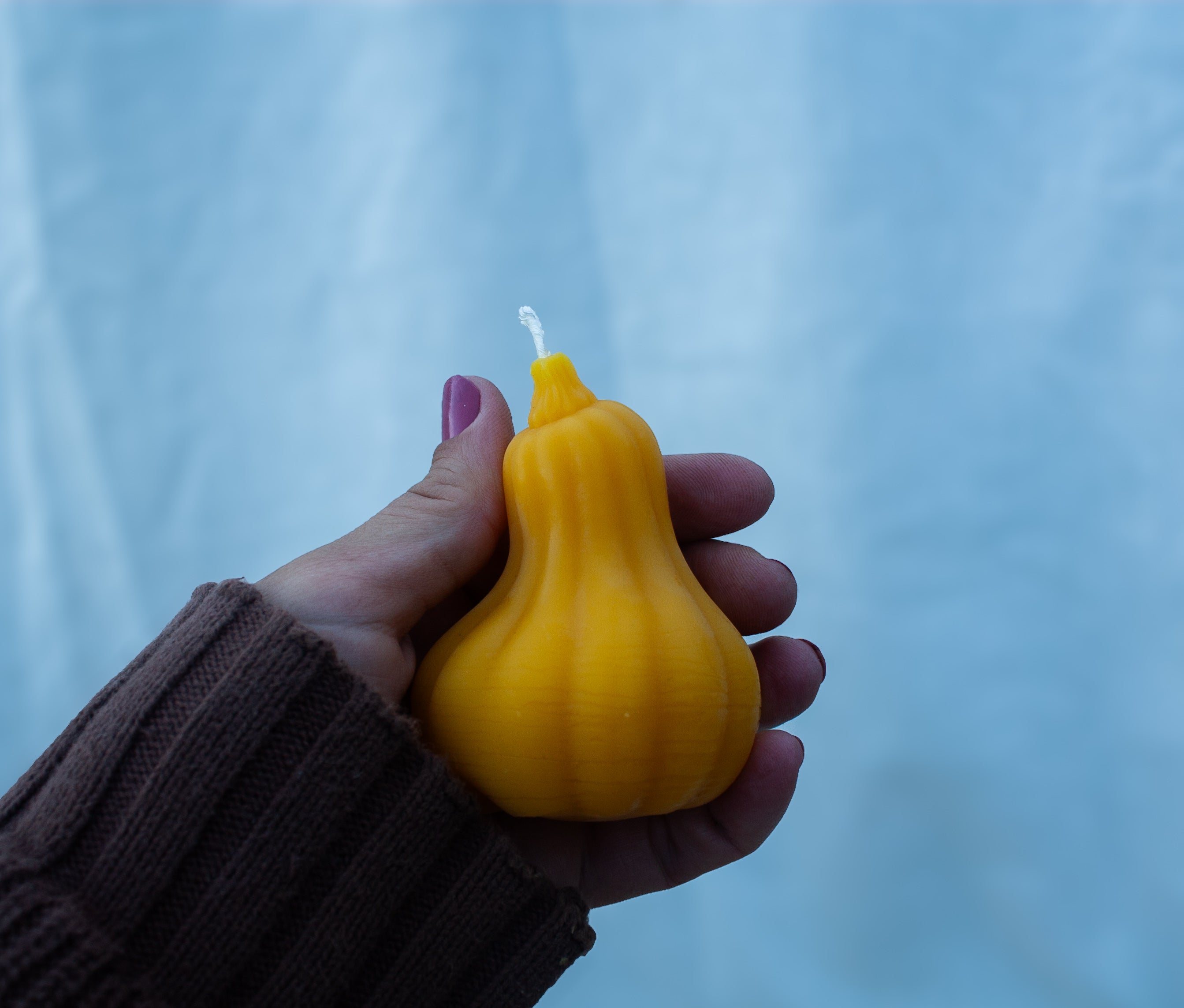 Pure beeswax gourd candle