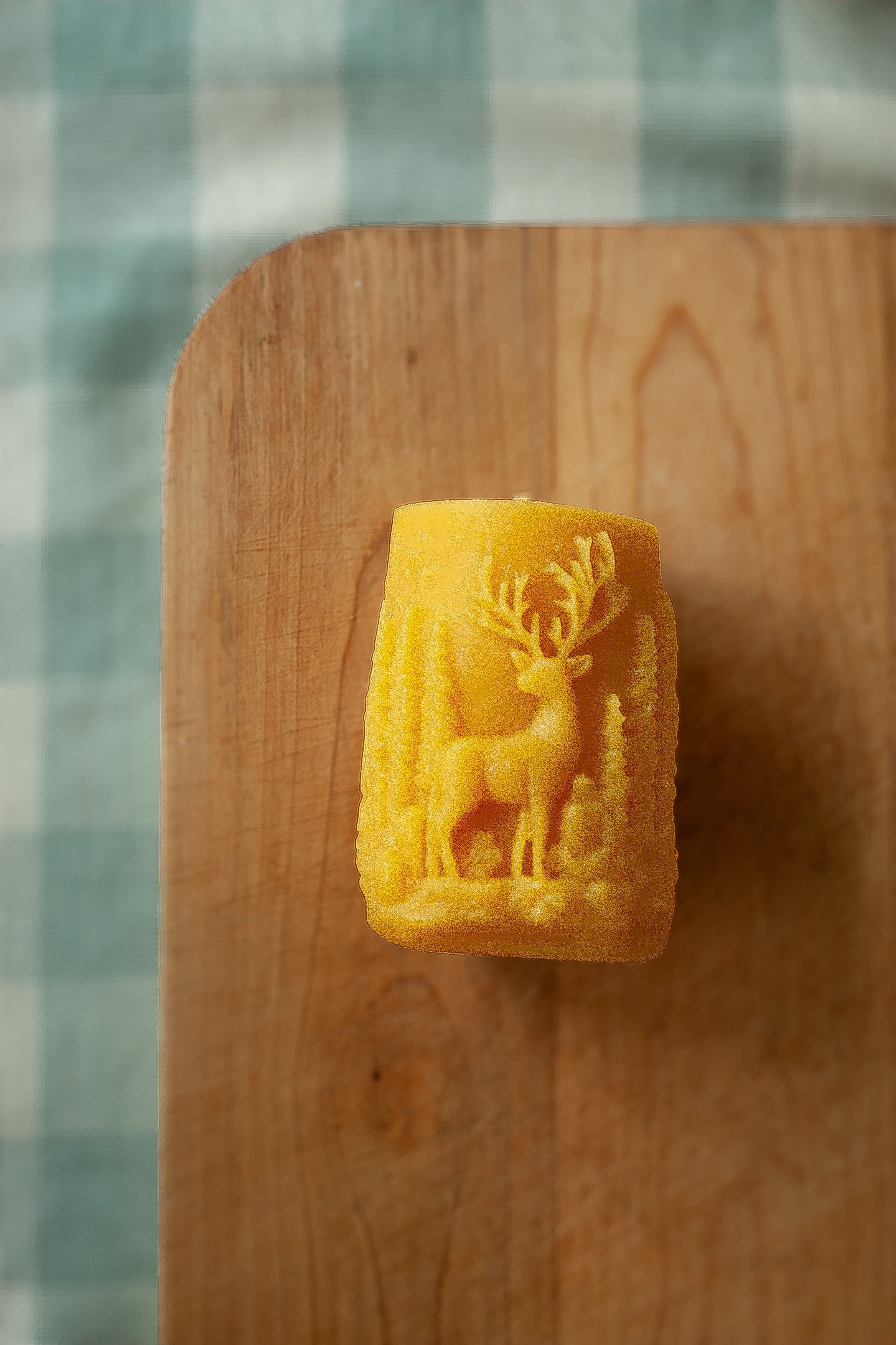 Deer candle