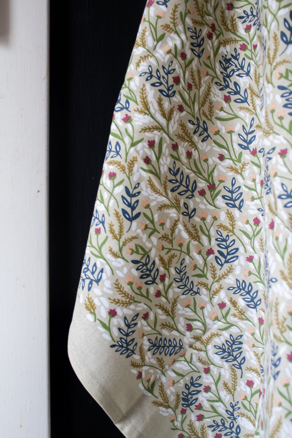 Tiny Floral Kitchen Towel Set