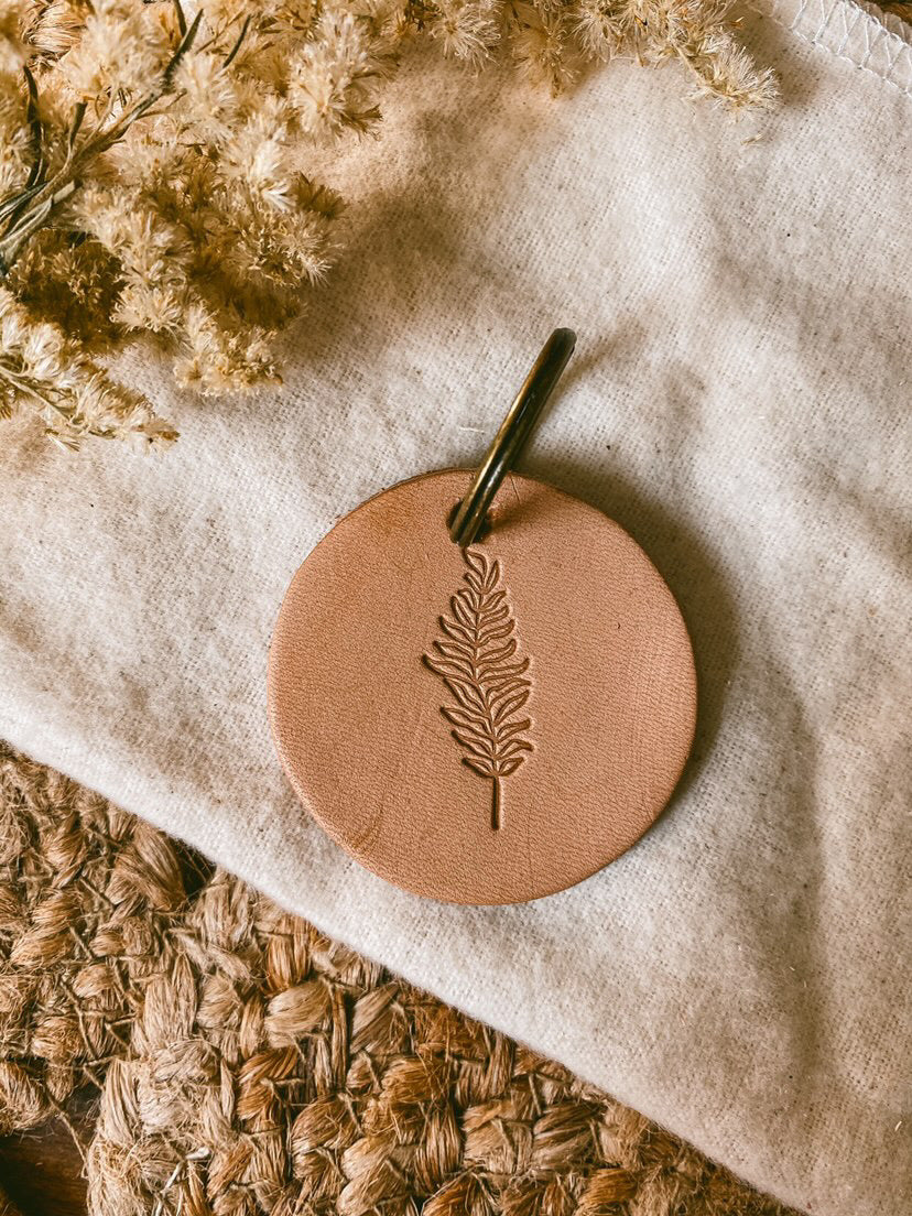 Fern circle keychain